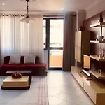 Laureta Central Apartment